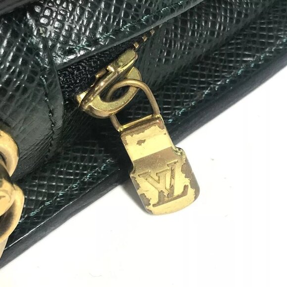 LOUIS VUITTON M30184 Taiga Baikal Bag Clutch Bag Pouch Green/GoldHardware - Picture 10 of 16